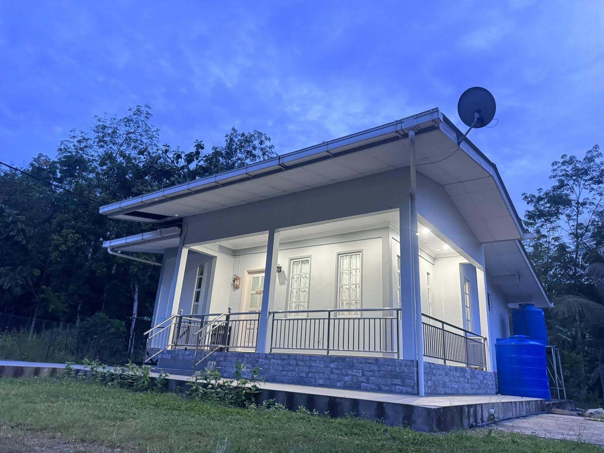 Grace Guesthouse Kota Belud Exterior photo